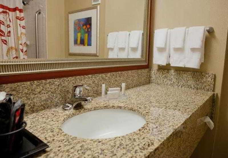 Courtyard By Marriott Springfield Downtown Ξενοδοχείο Εξωτερικό φωτογραφία